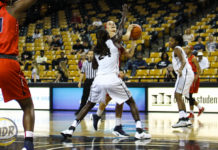 Video: Knights Roll to 2nd-straight Win as Fifi Ndour Posts 19 Points