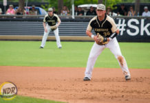 Gallery: Knights Earn 3rd Conference Series Win in Finale Over UConn