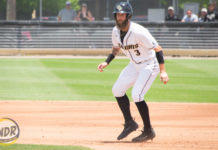 Knights Drown Green Wave to Advance in AAC Tournament