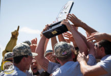 Gallery: Knights Win 1st Conference Regular-season Championship Since 2004